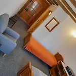 Academus - Pub, Rooms, Cider 4*