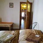 Bed & Breakfast Academus Pub & 4*