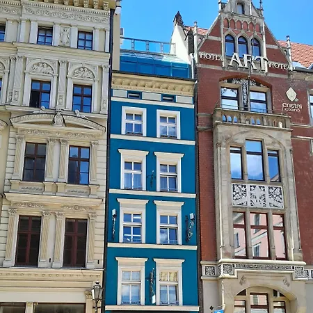 Academus Pub & 3* Wroclaw