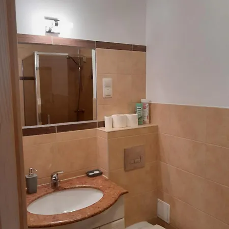 Academus Pub & B&B 4*