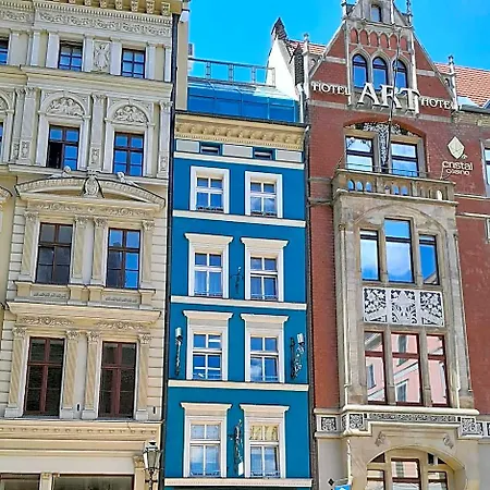 Academus - Pub, Rooms, Cider Bed & Breakfast Wrocław