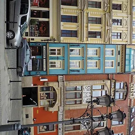 Bed & Breakfast Academus - Pub, Rooms, Cider Wrocław