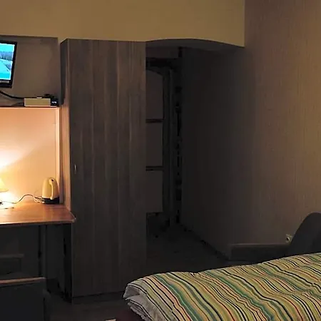 Academus - Pub, Rooms, Cider Bed & Breakfast Wrocław