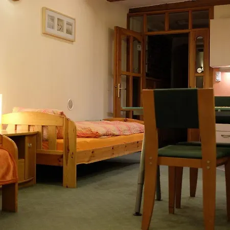 Bed & Breakfast Academus Pub & Wrocław