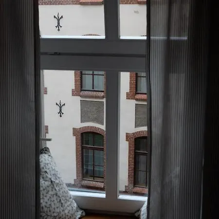 Nocleg ze śniadaniem Academus - Pub, Rooms, Cider 4*