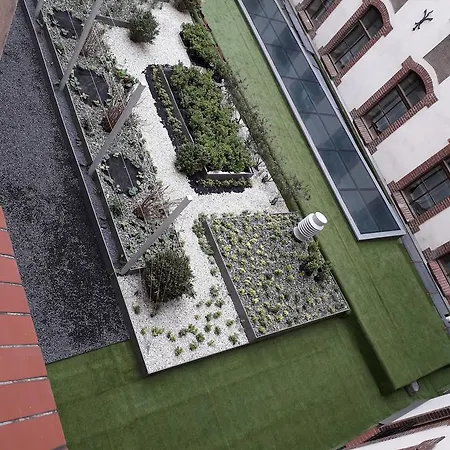 Academus Pub & Oda ve Kahvaltı 3*