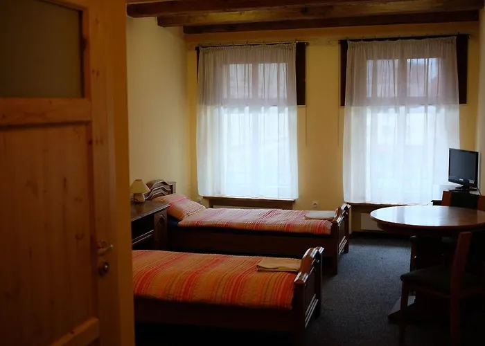 Bed & Breakfast Academus Pub &