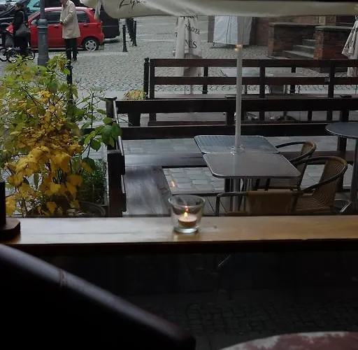 Bed and Breakfast Academus Pub &